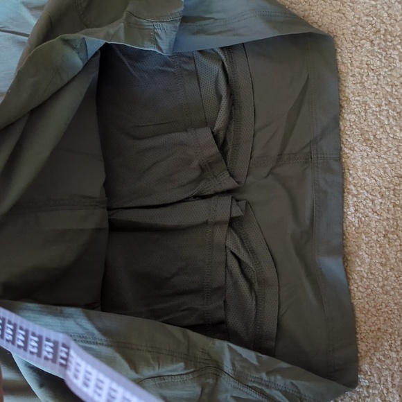 L.L Bean Green Athletic Athleisure Skirt Size 18 Regular - Picture 3 of 8
